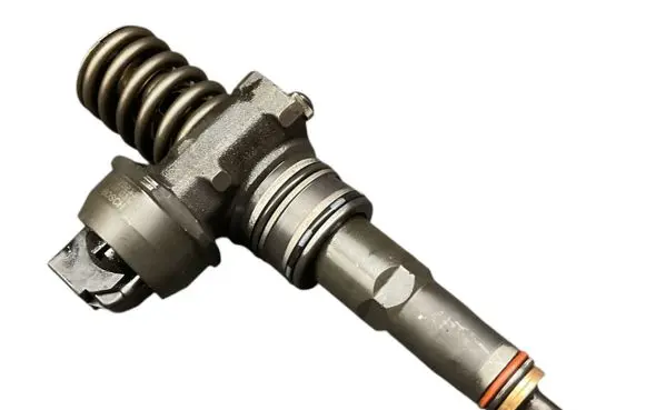 Volkswagen Golf V Fuel injector 038130073AG 0414720215