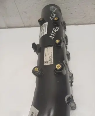 Opel Astra K Intake manifold 55578375
