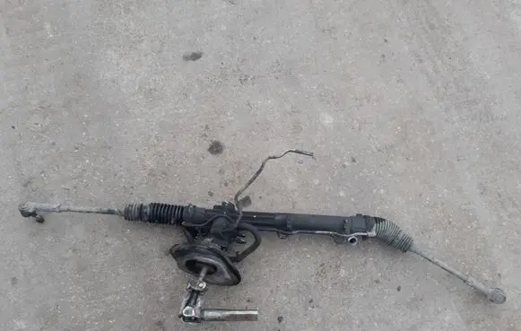 Ford Mondeo Mk III Steering rack 661564