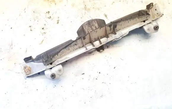Toyota Yaris Radiator support slam panel