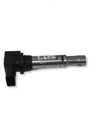 Volkswagen PASSAT B6 High voltage ignition coil 036905715E