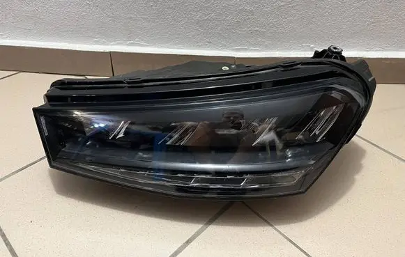 Skoda Fabia Mk4 (6VA) Headlight/headlamp 6VB941015