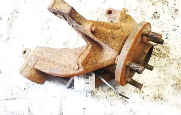 Ford Kuga I Front wheel hub