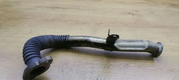 Nissan Qashqai EGR valve line/pipe/hose