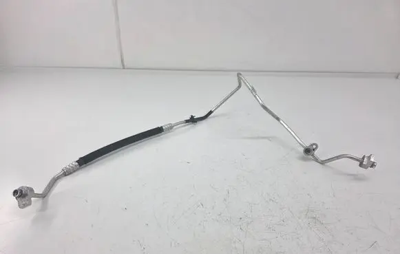 Air conditioning (A/C) pipe/hose