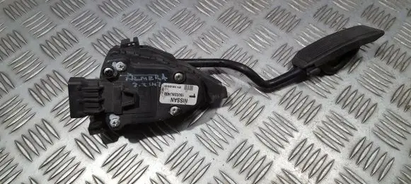 Nissan Almera N16 Accelerator throttle pedal 18002au400 6pv008620-03