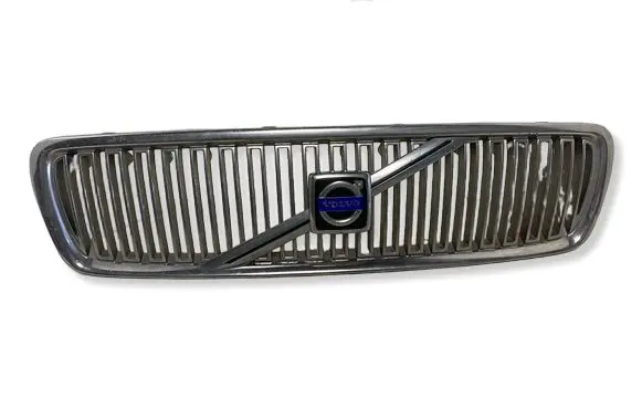 Volvo V70 Front bumper upper radiator grill 9190385