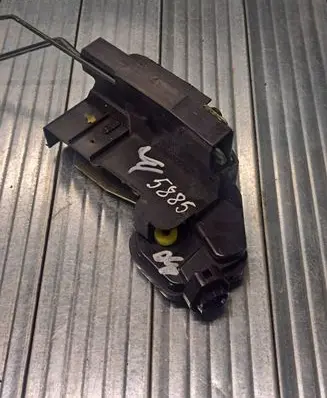 Hyundai Terracan Front door lock