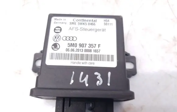 Volkswagen PASSAT B7 Light module LCM 5WK50466 5M0907357F 00506201300081657