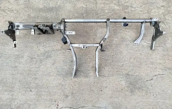 Volkswagen Passat Alltrack Dashboard cross member/frame bar 3G1858965