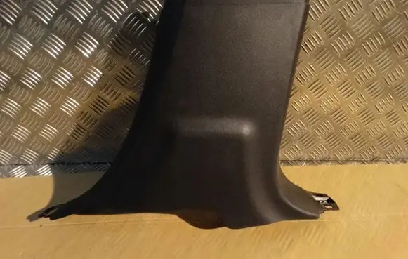 Mercedes-Benz GLE W167 Other sill/pillar trim element A1676902001