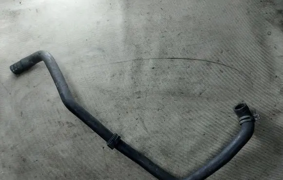 Ford Galaxy Engine coolant pipe/hose 9G918B159CD