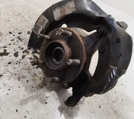 Mazda 3 II Front wheel hub spindle knuckle