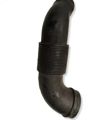 Volkswagen Touareg I Air intake hose/pipe 7L6129627
