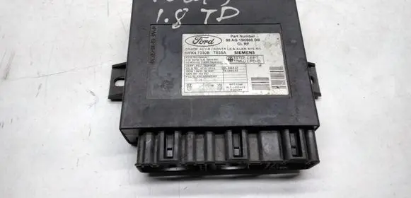 Ford Focus Comfort/convenience module 98AG15K600DB