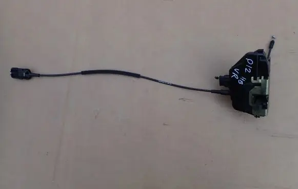 Nissan Primera Tailgate/trunk/boot lock/catch/latch