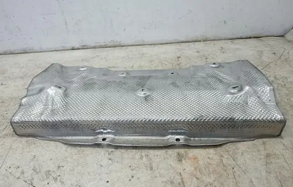 Jeep Grand Cherokee WL Exhaust heat shield 68427746AA