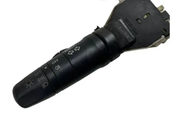 Nissan Qashqai Indicator stalk 14425