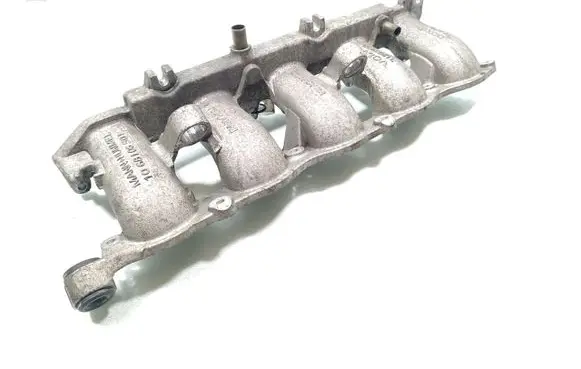 Ford Focus Intake manifold 31293932