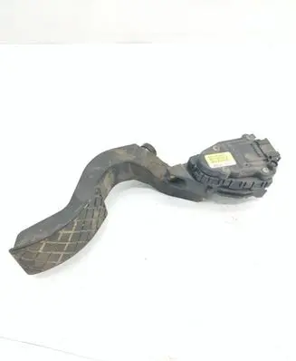 Audi A6 S6 C5 4B Accelerator throttle pedal 8D1723523A 6PV00802606