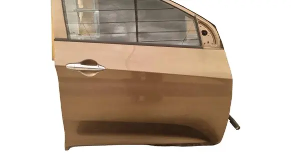 KIA Picanto Front door