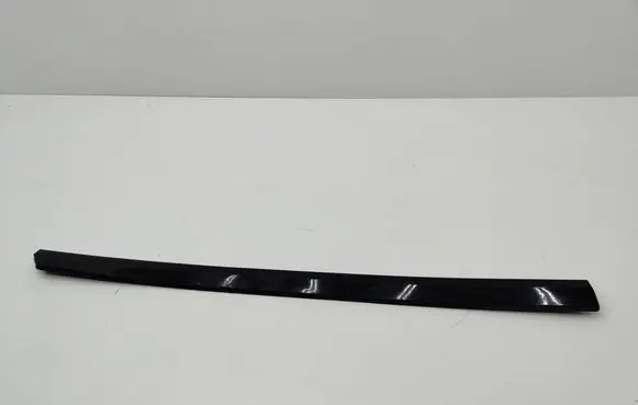Volkswagen PASSAT B8 Front door trim (molding) 3G0854939E