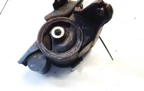 KIA Cerato Engine mount bracket 
