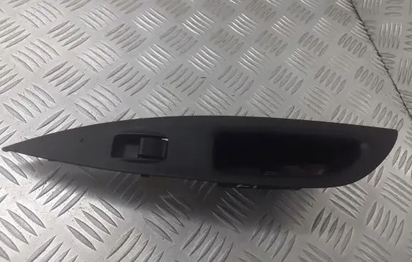 Mazda 6 Quarter vent window switch 6J6A-685L6