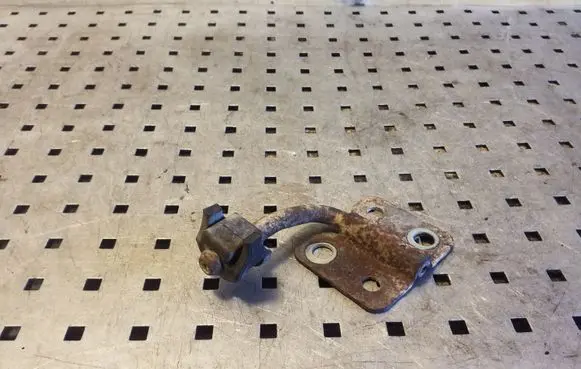 Muffler mount bracket/holder