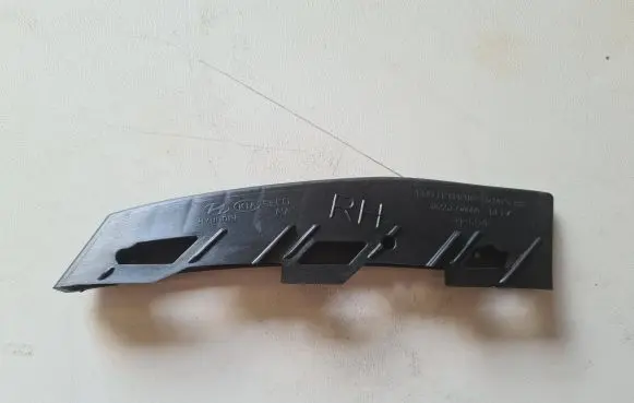 KIA Niro Front bumper mounting bracket 86552Q4000