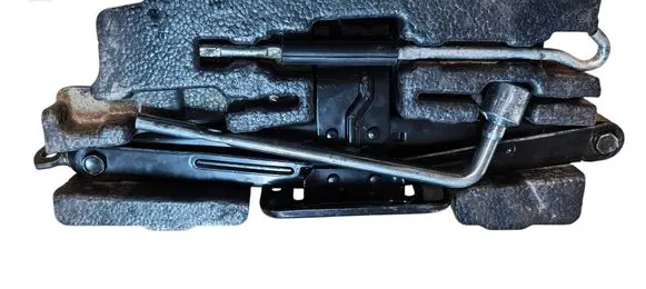 Hyundai Santa Fe Lift Jack 