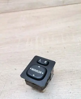 Toyota Avensis T250 Wing mirror switch 183574 769746A