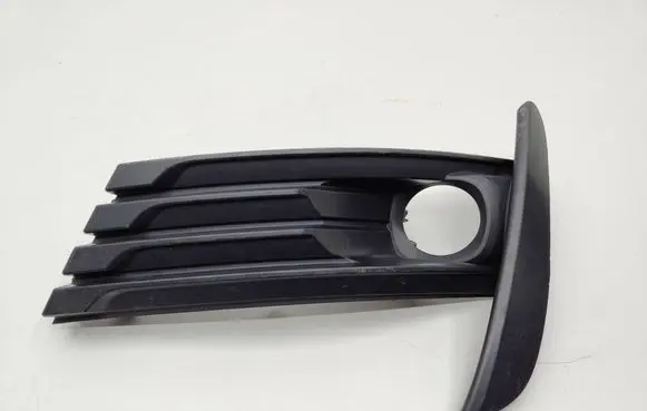 Toyota Corolla E160 E170 Front fog light trim/grill 8148102630