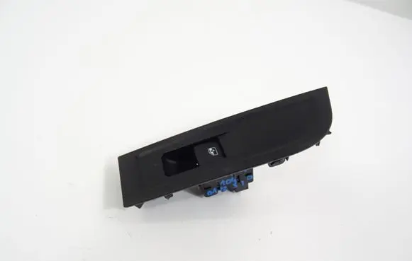 Skoda Scala Electric window control switch 654867171