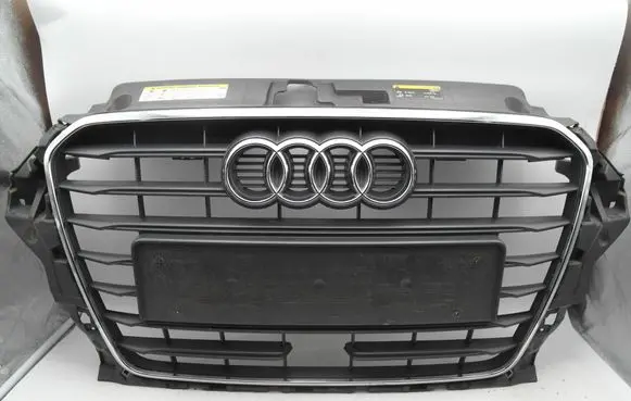 Audi A3 S3 8V Front bumper upper radiator grill 8V5853651A