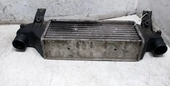Ford Focus Intercooler radiator 400115610 12001004