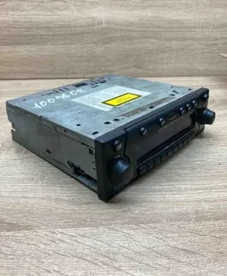 Volvo S40, V40 Radio/CD/DVD/GPS head unit BE4730 25061369 TESTED