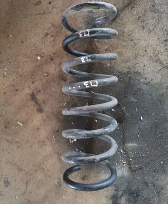 Mazda 3 II Rear coil spring