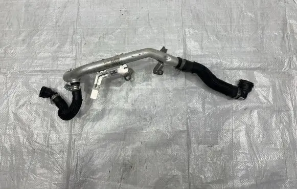 Maserati Grecale Engine coolant pipe/hose 670181256