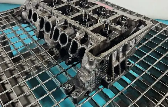 Engine head