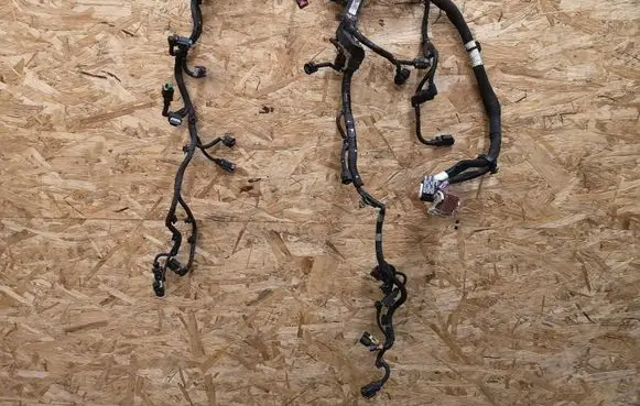 Engine installation wiring loom