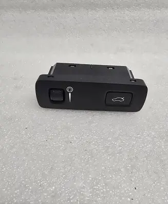 Volvo V60 Tailgate opening switch 31443873
