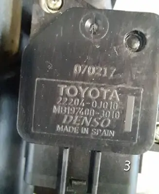 Toyota Corolla Verso AR10 Mass air flow meter 222040J010 070217 MB1974003010