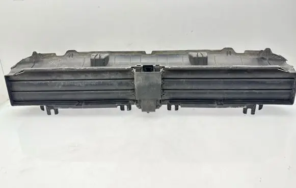 BMW 3 G20 G21 Intercooler air channel guide 5A22C6502 2208240392 21298P11726