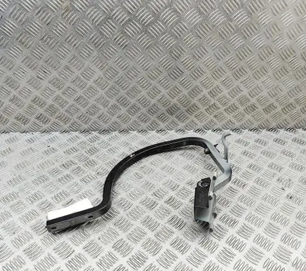 Volkswagen Jetta VI Tailgate/trunk/boot hinge 5C6827301E