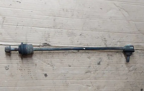 Front anti-roll bar/stabilizer link