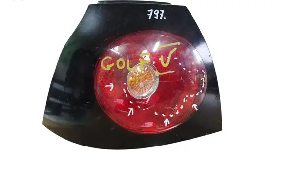Volkswagen Golf V Rear/tail lights 1K6945111P 1K6945095P