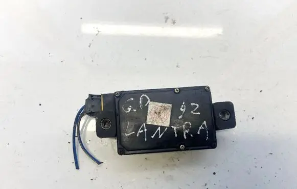 Hyundai Lantra I Central locking motor 