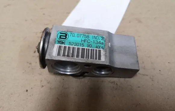 Citroen C4 I Air conditioning (A/C) expansion valve 7007758 HFC134A