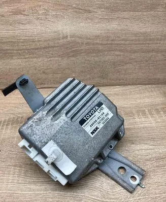 Toyota Corolla E120 E130 Power steering control unit/module 8965002150 EATCEC